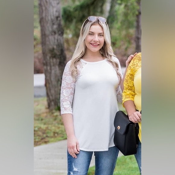 Zenana Lace top - Picture 2 of 3